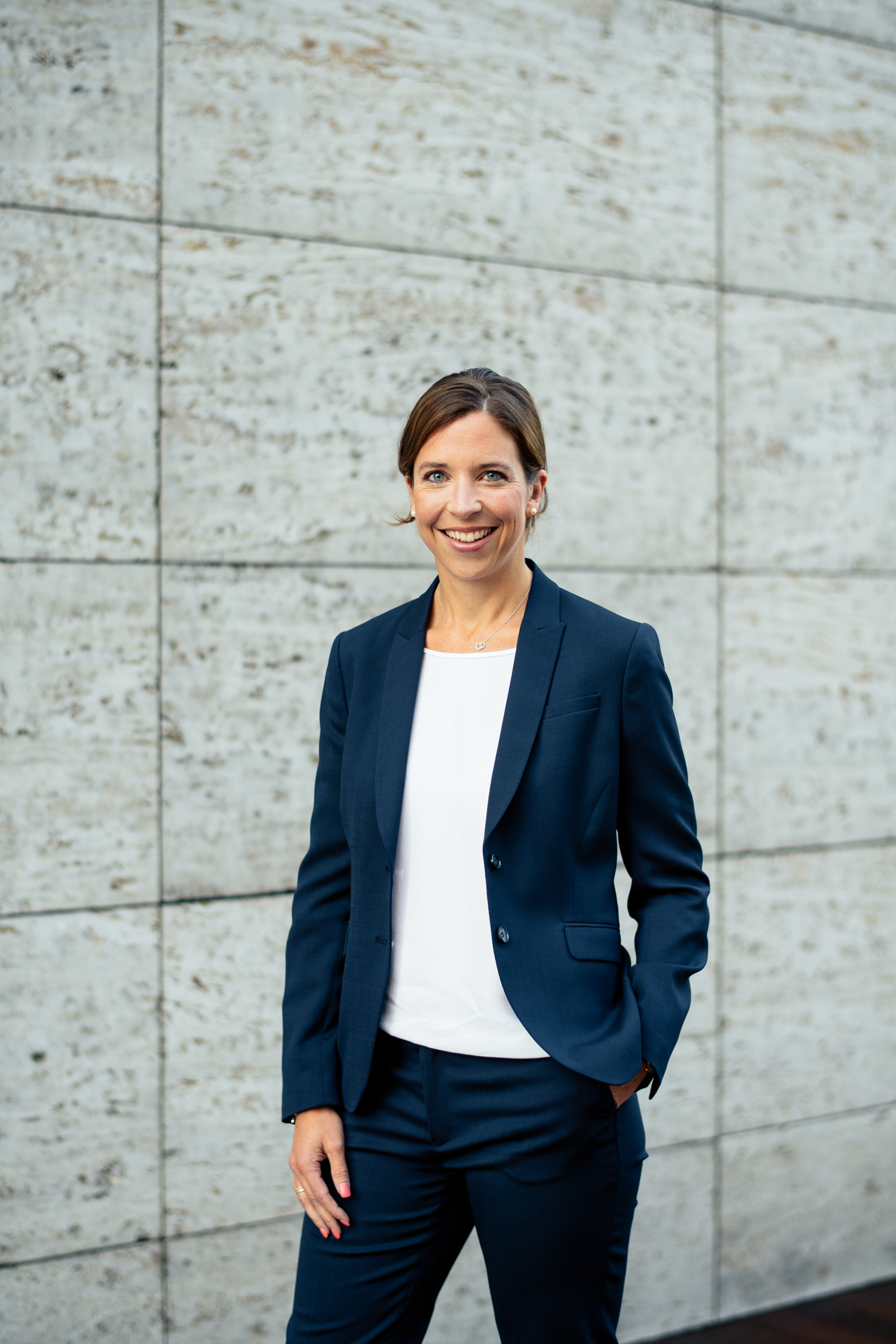 Dr. Anja Doepner-Thiele, LL.M.